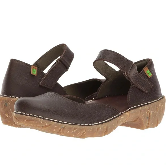 EL NATURALISTA Ladies Sandals - Picture 9 of 13